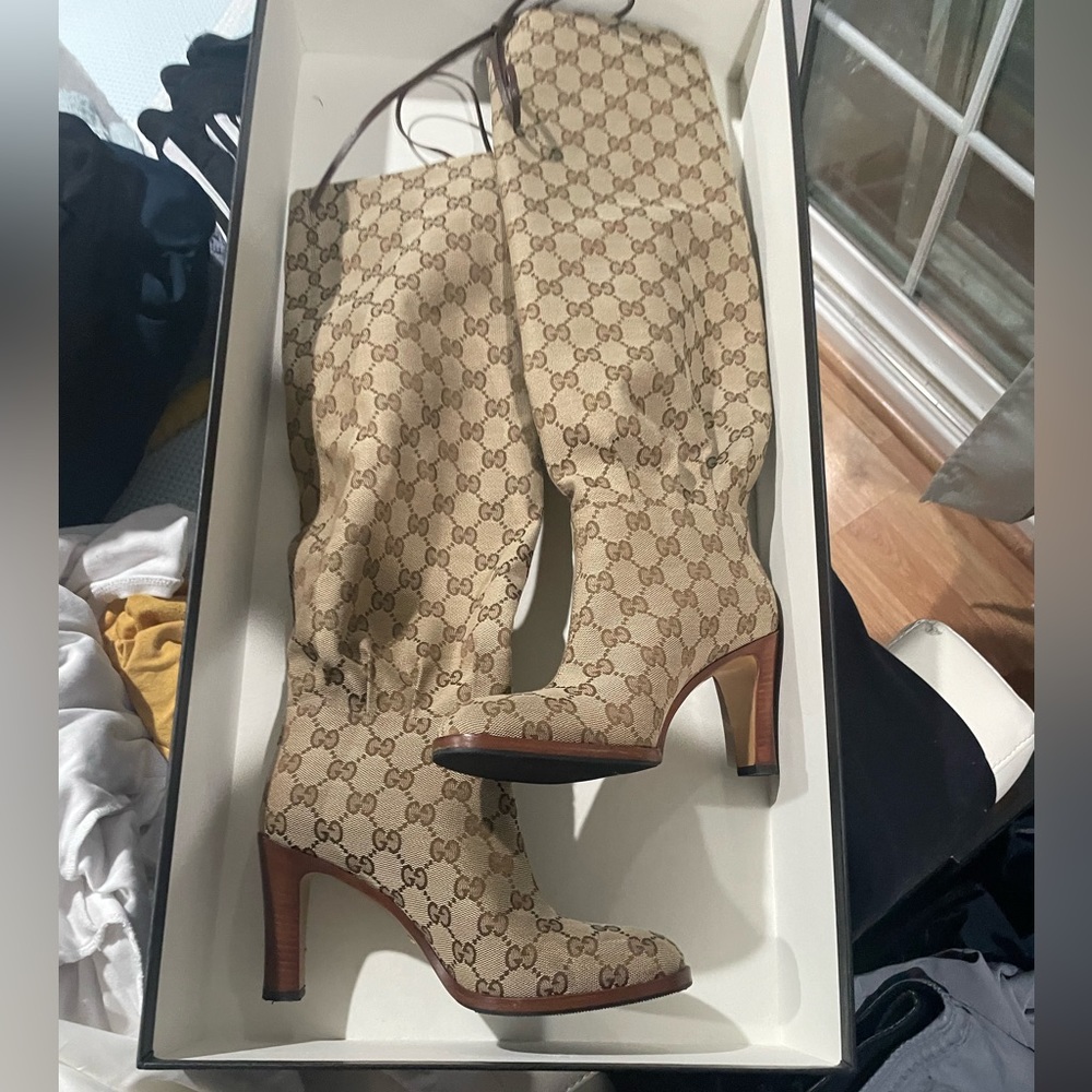 Gucci Lisa GG boots